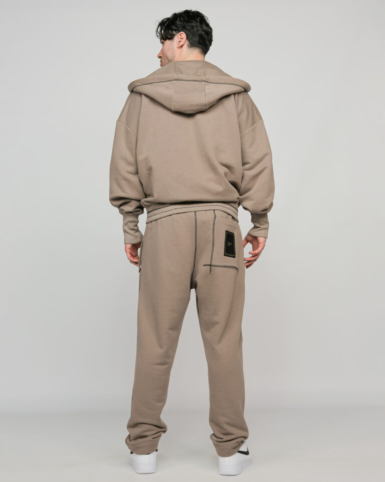 8--STRUCTURE--Taupe zip hoodie