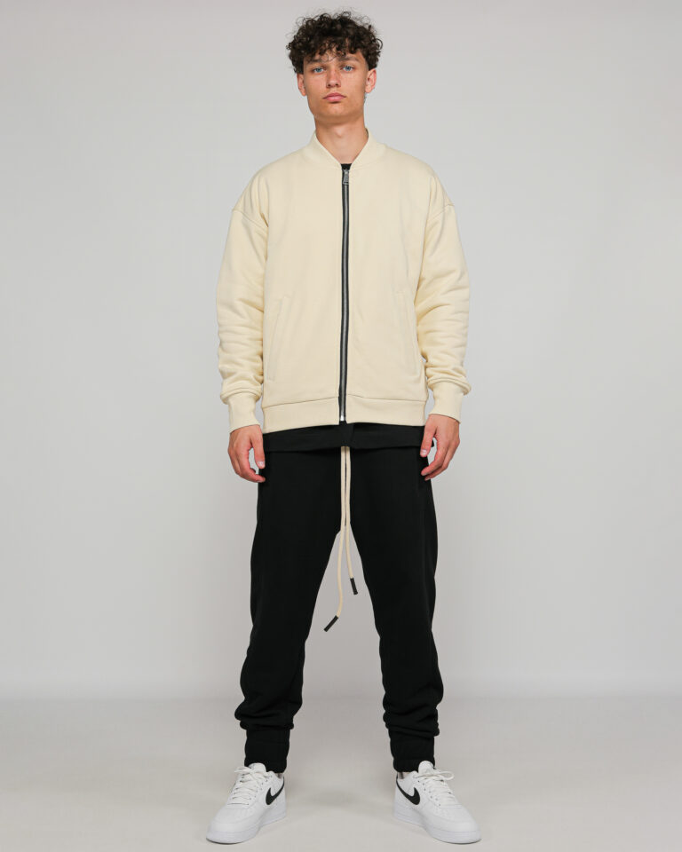 3--REVEAL SERIES 01