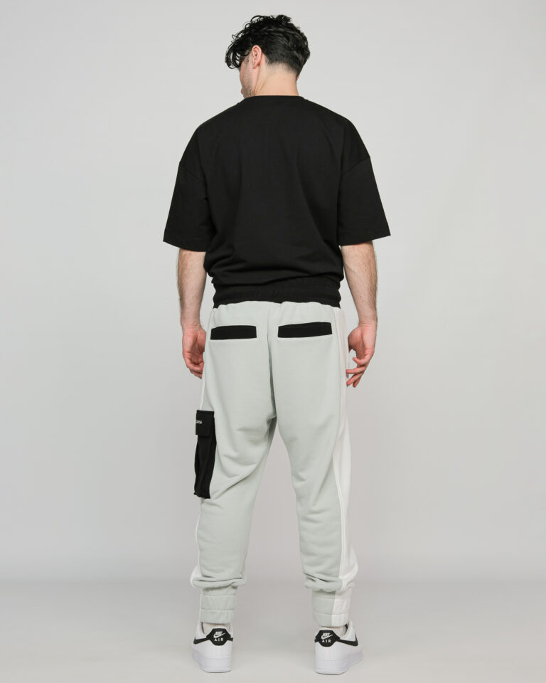 4--DIVIDED MIST PANTS white